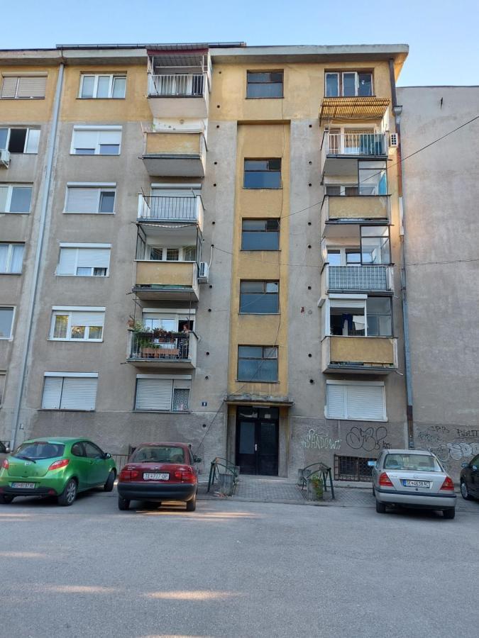 Wild Innu Apartment Skopje Exterior foto